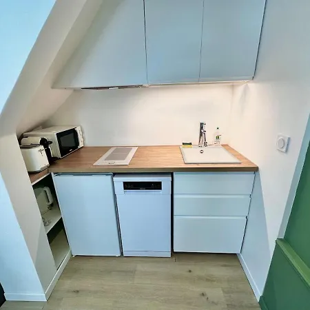 Feriehus Maison De Village - Centre Perols, Terrasse, Wifi - Rue Calme *