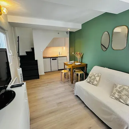 Maison De Village - Centre Perols, Terrasse, Wifi - Rue Calme Pérols